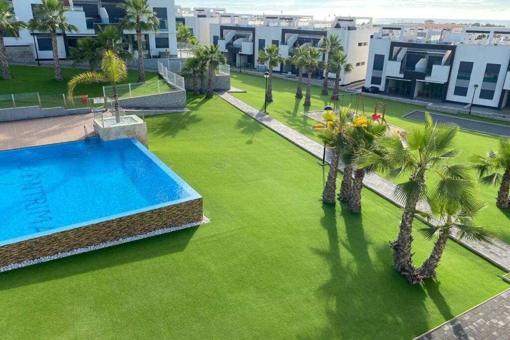 Luxury Penthouse Oasis Beach VIII Orihuela Costa Punta Prima Торрев'єха Екстер'єр фото
