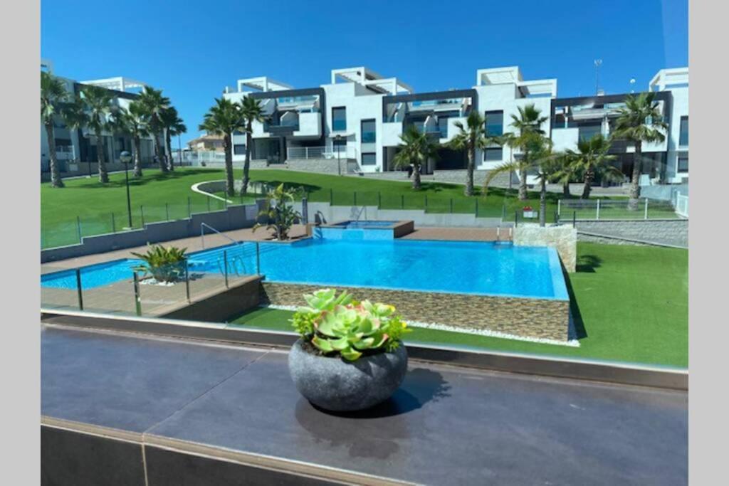 Luxury Penthouse Oasis Beach VIII Orihuela Costa Punta Prima Торрев'єха Екстер'єр фото