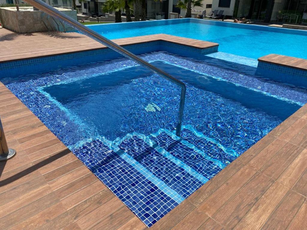 Luxury Penthouse Oasis Beach VIII Orihuela Costa Punta Prima Торрев'єха Екстер'єр фото