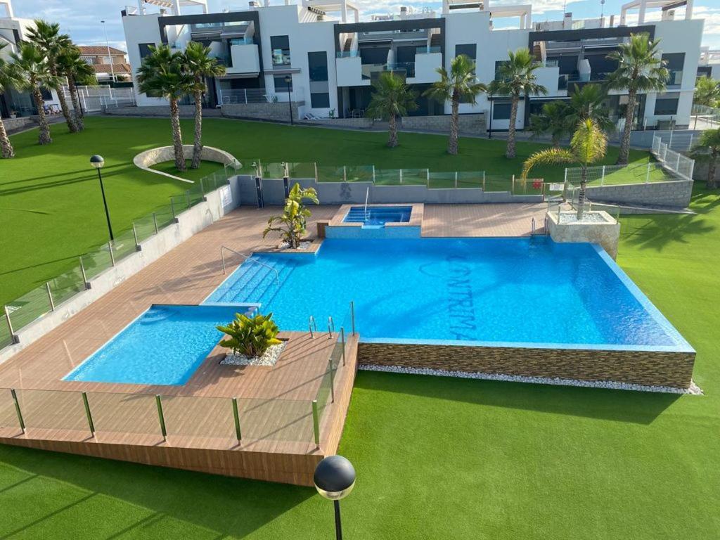 Luxury Penthouse Oasis Beach VIII Orihuela Costa Punta Prima Торрев'єха Екстер'єр фото