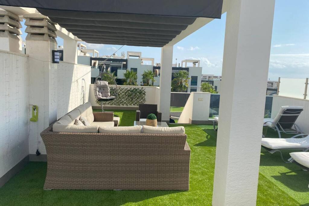 Luxury Penthouse Oasis Beach VIII Orihuela Costa Punta Prima Торрев'єха Екстер'єр фото