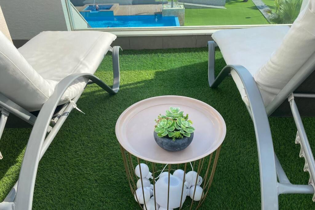 Luxury Penthouse Oasis Beach VIII Orihuela Costa Punta Prima Торрев'єха Екстер'єр фото